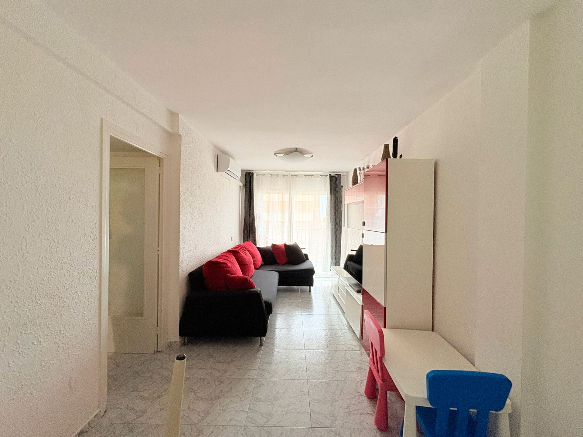 Sala de estar de Piso en venta en  Barcelona Capital con Aire acondicionado y Balcón