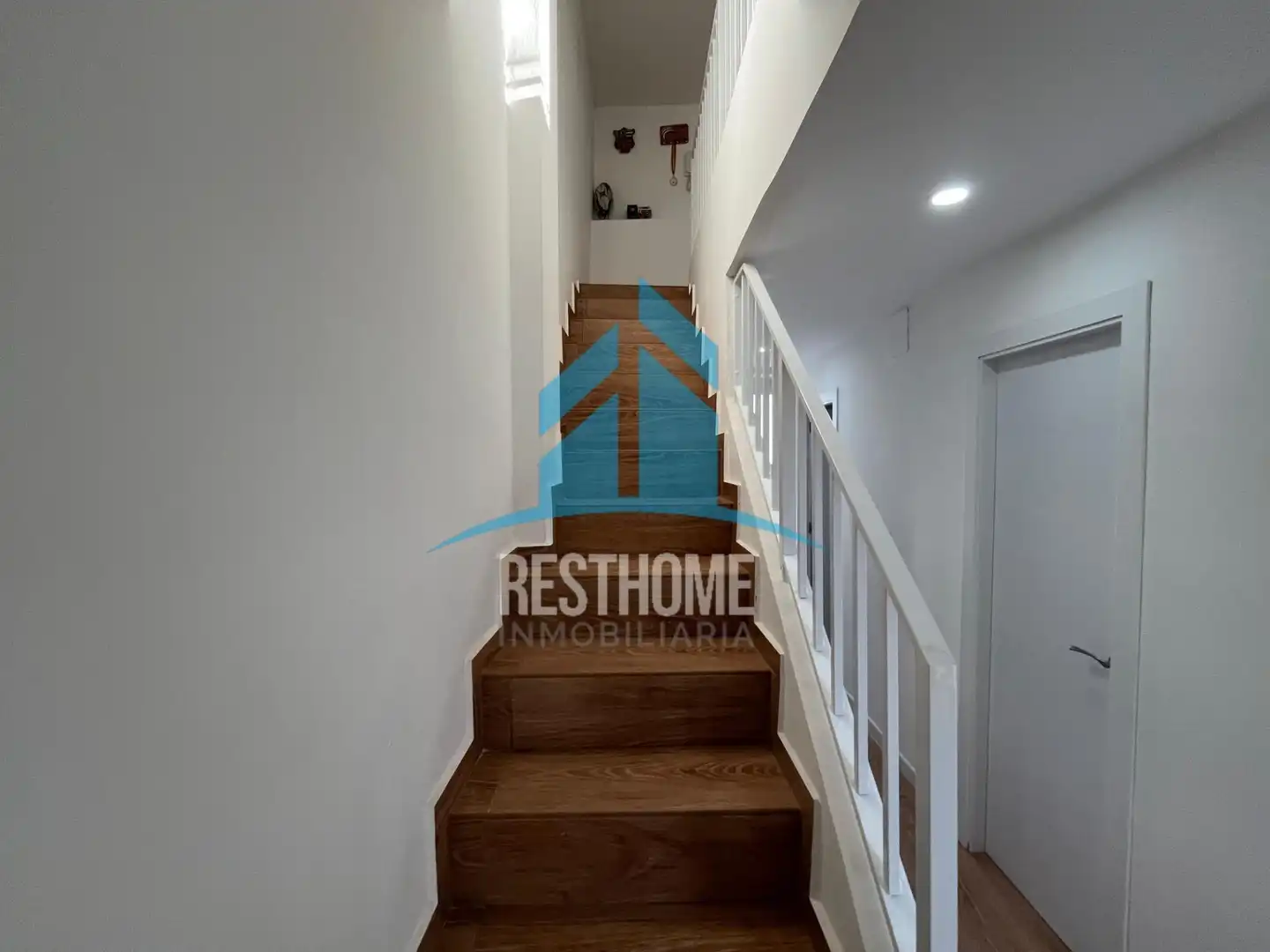 Houses for sale in Cullera  with Air Conditioner, Terrace and Balcony