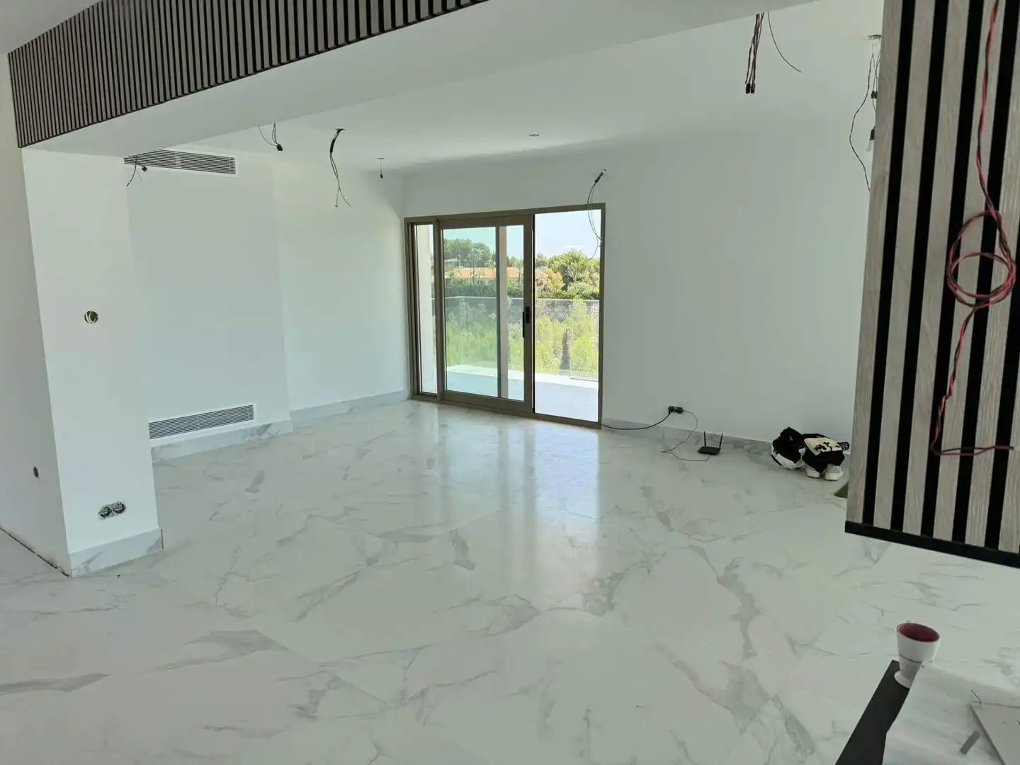 Sala de estar de Casa o chalet en venta en Benidorm con Aire acondicionado, Jardín privado y Terraza