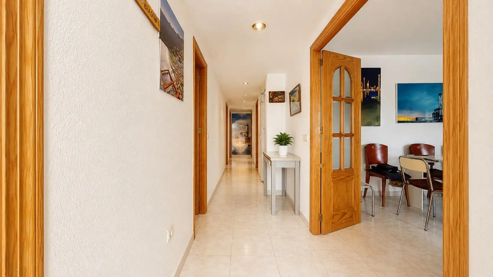 Casa adosada en venda en Almería amb Aire condicionat, Terrassa i Balcó