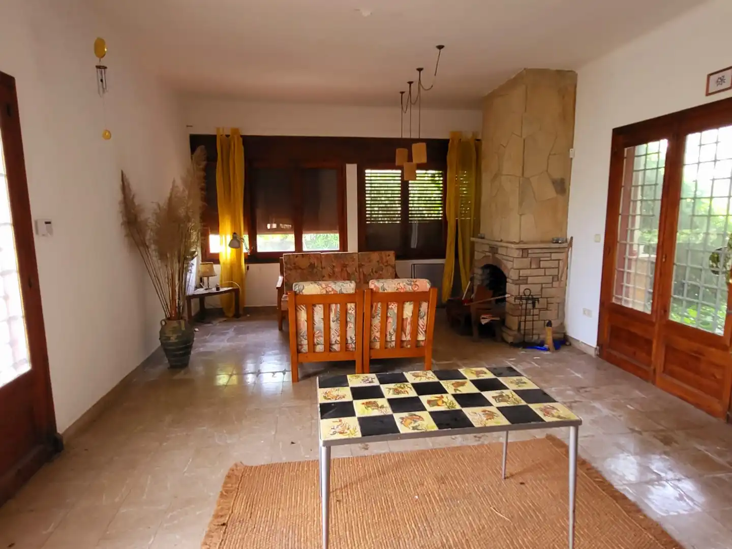 Sala d'estar de Casa o xalet en venda en Torredembarra amb Jardí privat, Terrassa i Moblat