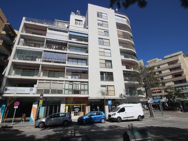 Business premises to rent in Avenida Ramón y Cajal 10