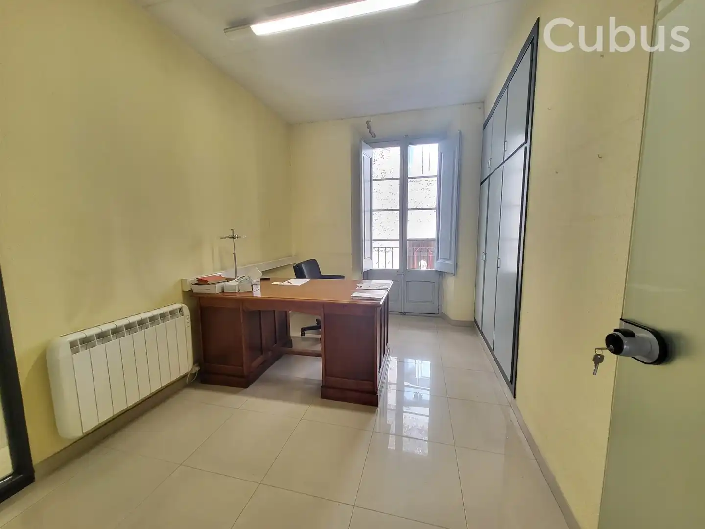Piso en venta en Olot con Terraza y Balcón