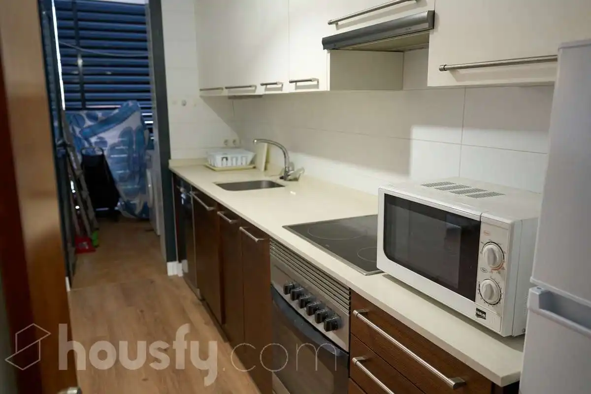 Küche von Wohnung zum Verkauf in  Palma de Mallorca mit Klimaanlage, Heizung und Privatgarten