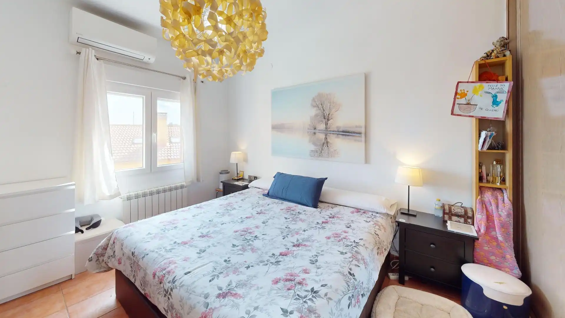 Habitación de Casa o chalet en venta en El Molar (Madrid) con Aire acondicionado, Calefacción y Jardín privado