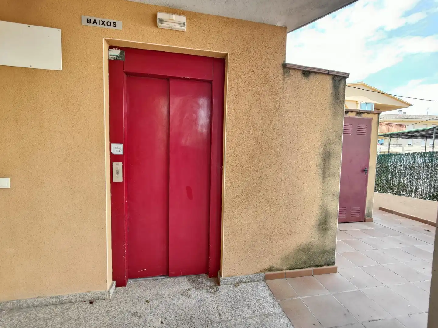 Piso en venta en Cunit con Terraza y Alarma
