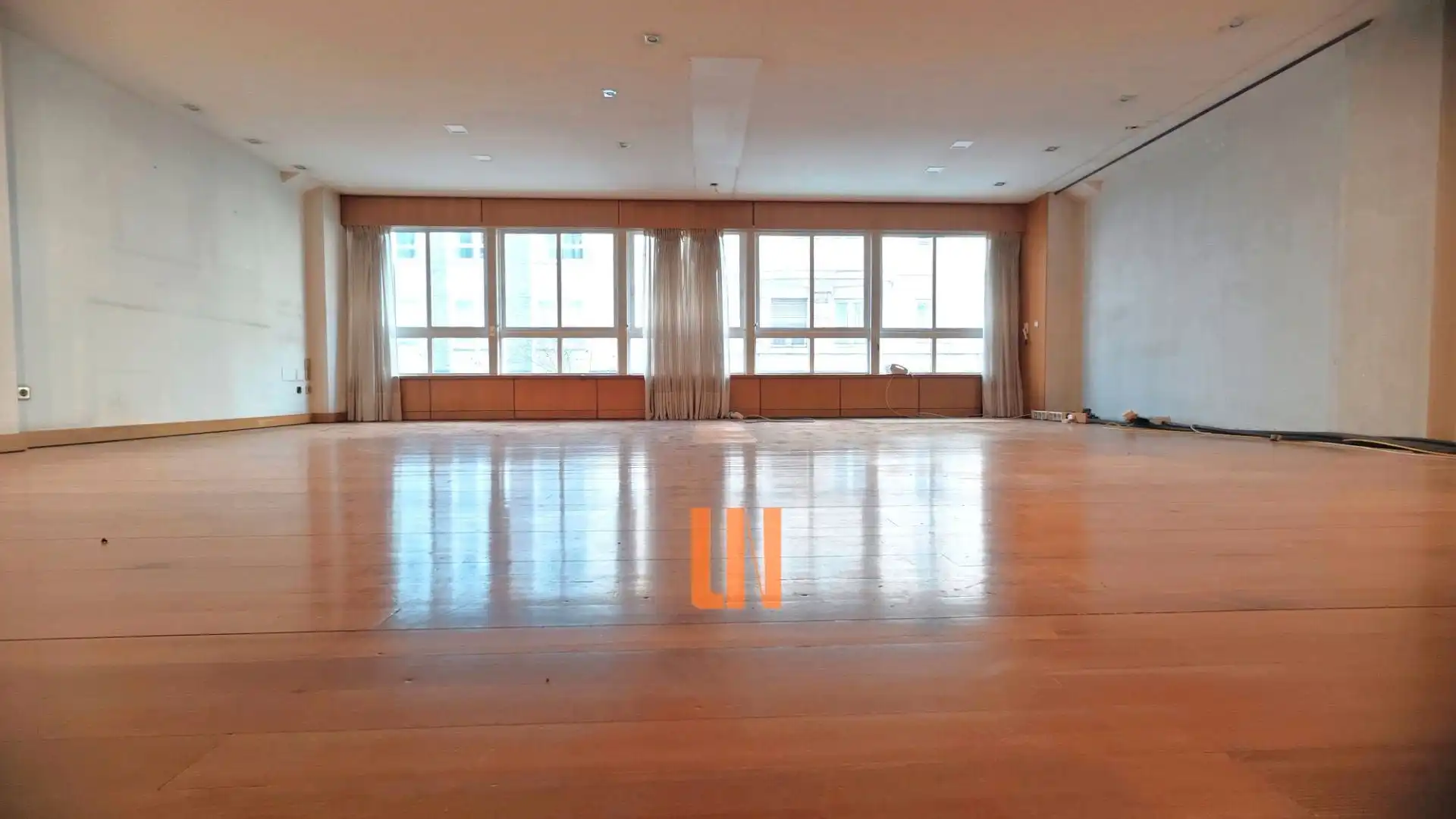 Büro mit Aufzug zur Miete in Rua Fontán 4, imagen 2