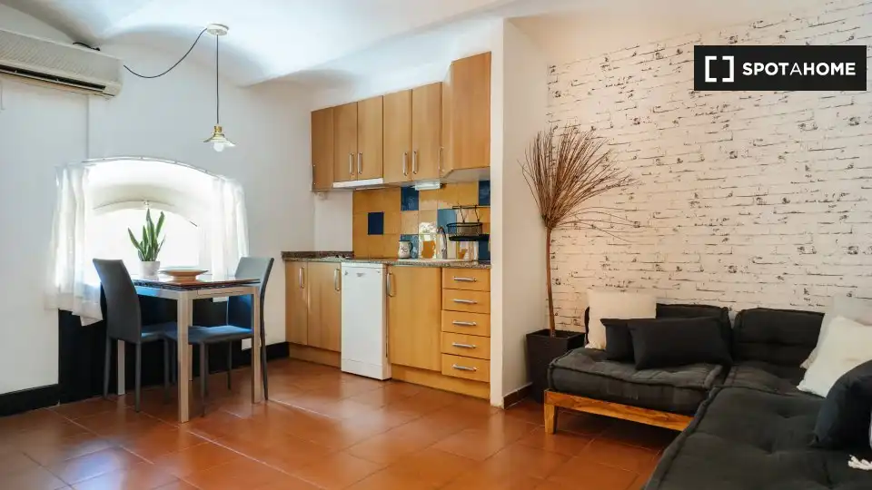 Flat to rent in Ciutat Vella, imagen 2