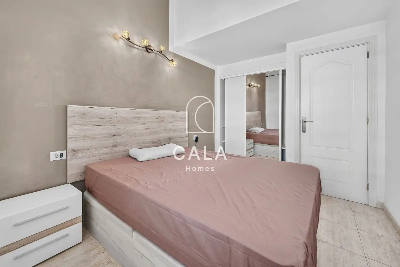 Bedroom of Detached homes for sale in Costa Adeje