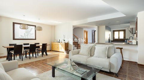 Foto 4 de Casa adosada en venta en Centro, Estepona