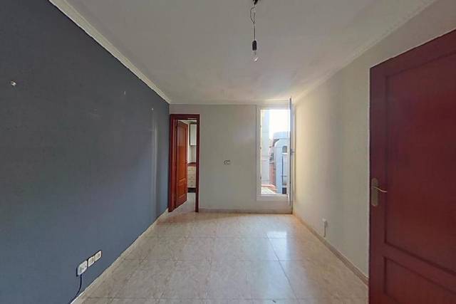 Piso en Venta en Carrer de Pujós en Collblanc