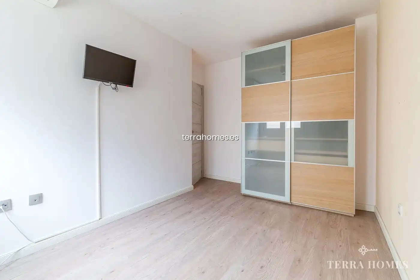 Bedroom of Apartments for sale in Tetuán