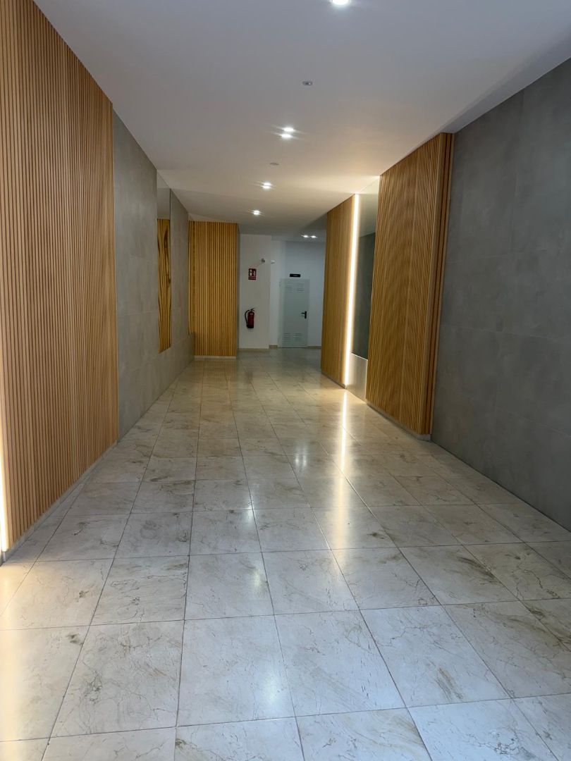 Pis en venda a Calle General Rey, Centro - Plaza Mayor