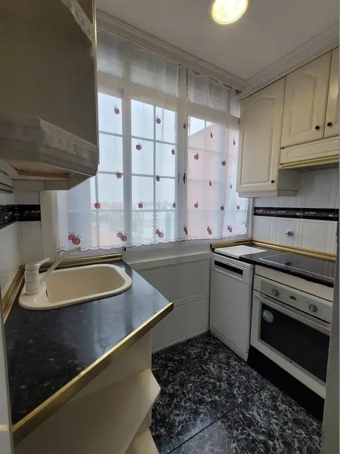 Wohnung zur Miete in Calle de Callao, La Avanzada - La Cueva