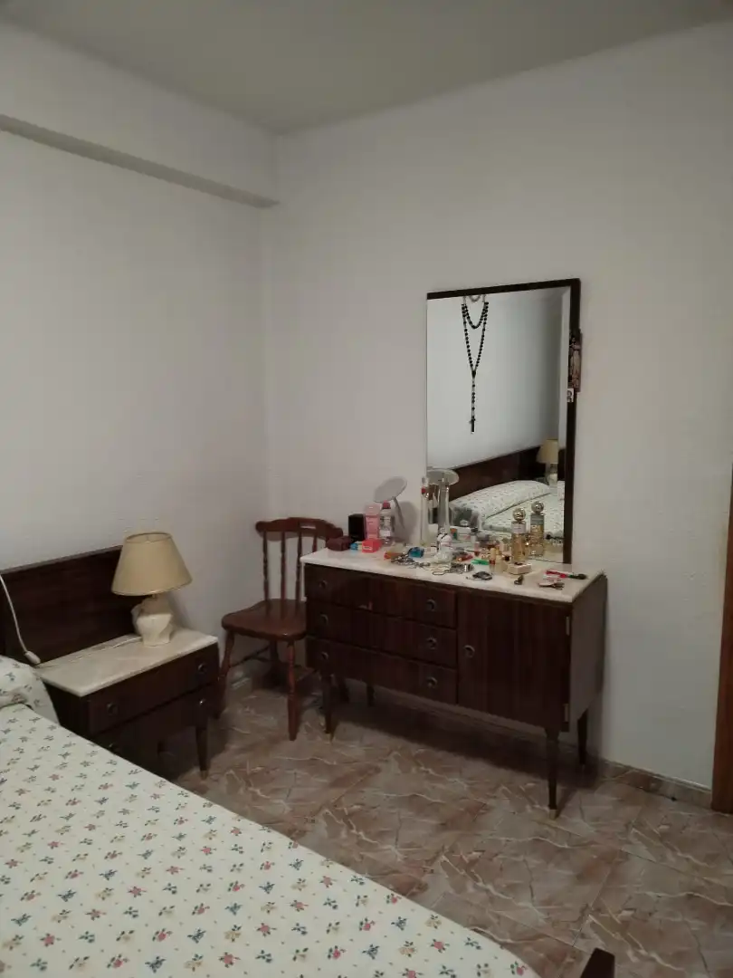 Bedroom of Flat for sale in Valencia  with Furnished and Balcony