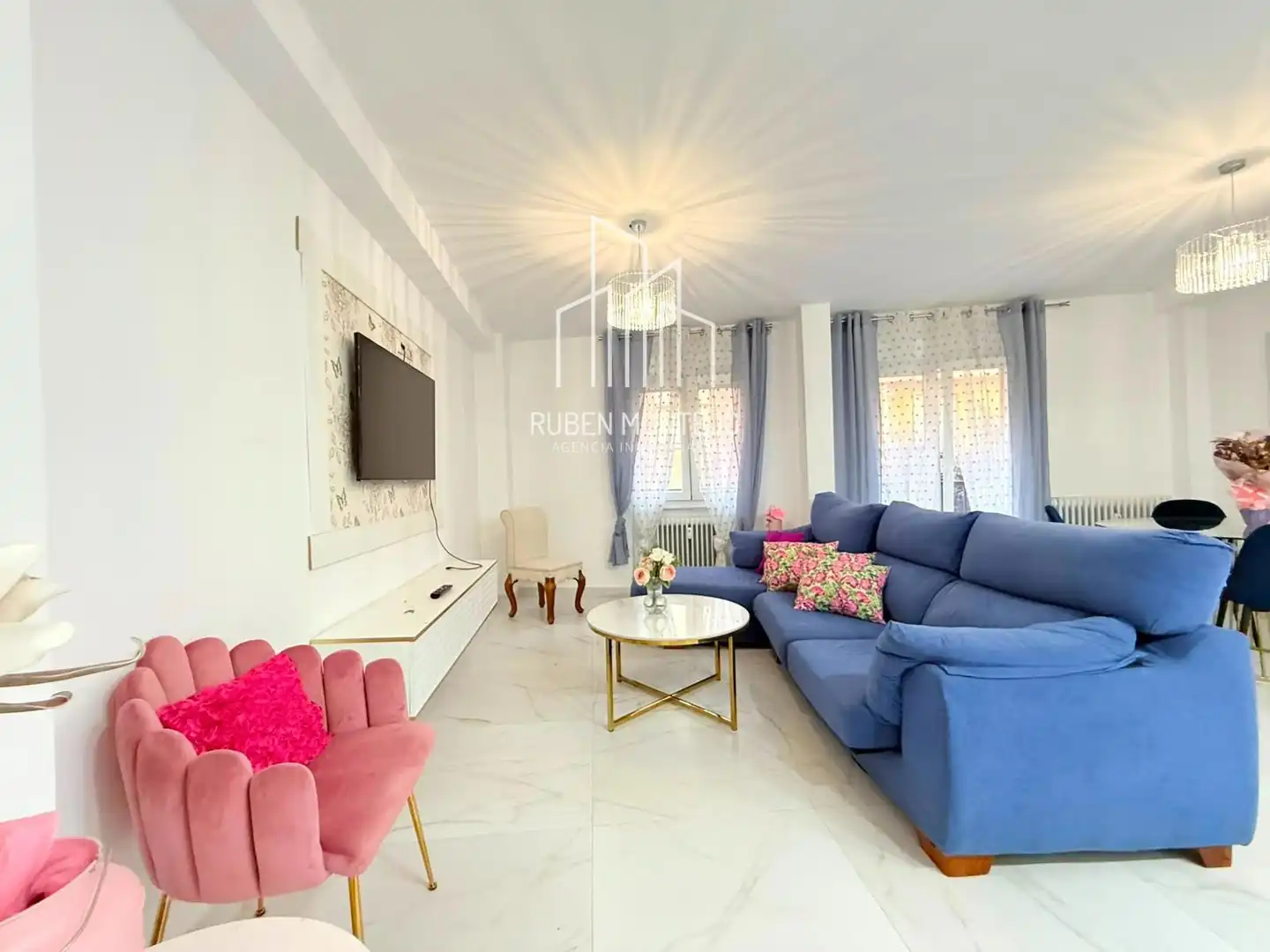 Sala de estar de Piso de alquiler en Salamanca con Calefacción, Terraza y Amueblado