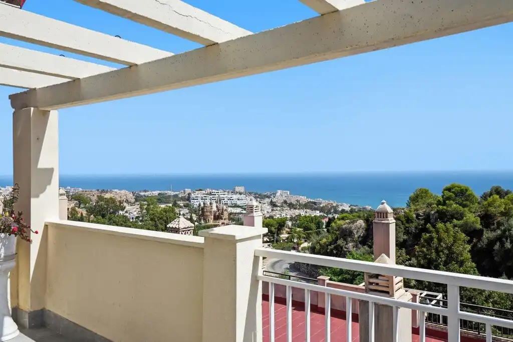 Penthouse with pool for sale in Benalmádena pueblo, imagen 11