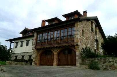Foto 2 de Casa o chalet en venta en Alfoz de Lloredo, Cantabria