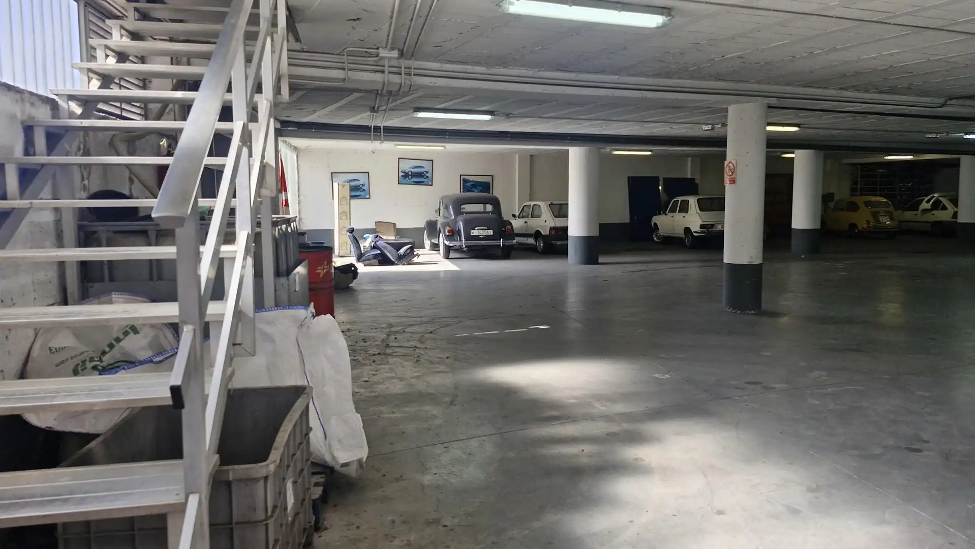 Parking de Nave industrial de alquiler en Negreira