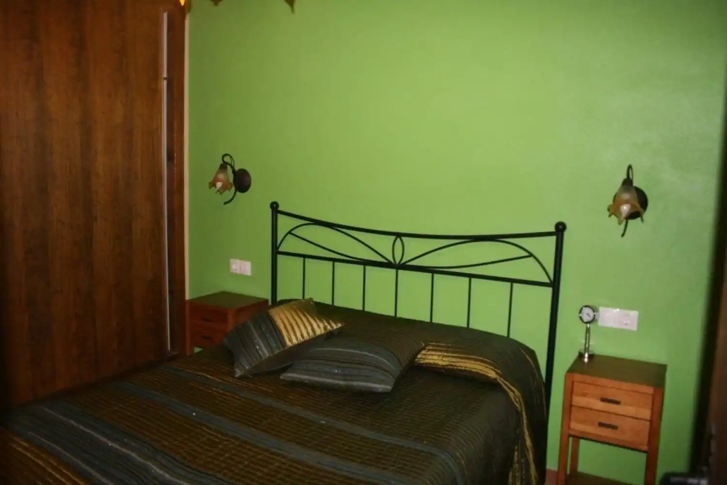 Bedroom of Houses for sale in Morella  with Terrace, Storage room and Furnished