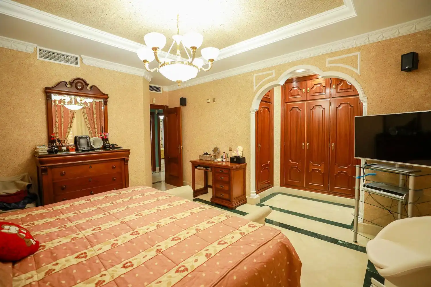 Habitación de Casa o chalet en venta en Pizarra con Aire acondicionado, Calefacción y Jardín privado