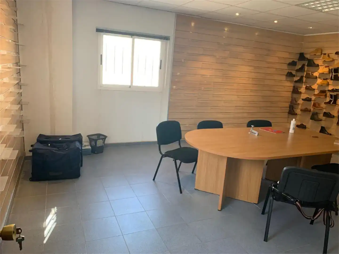 Industrial buildings for rent in Illueca