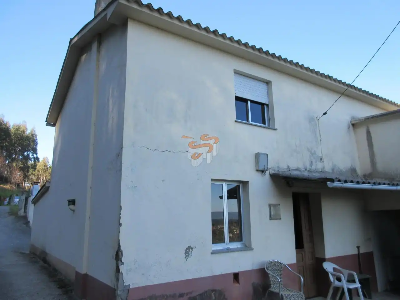 Vista exterior de Finca rústica en venda en Narón amb Calefacció, Jardí privat i Moblat