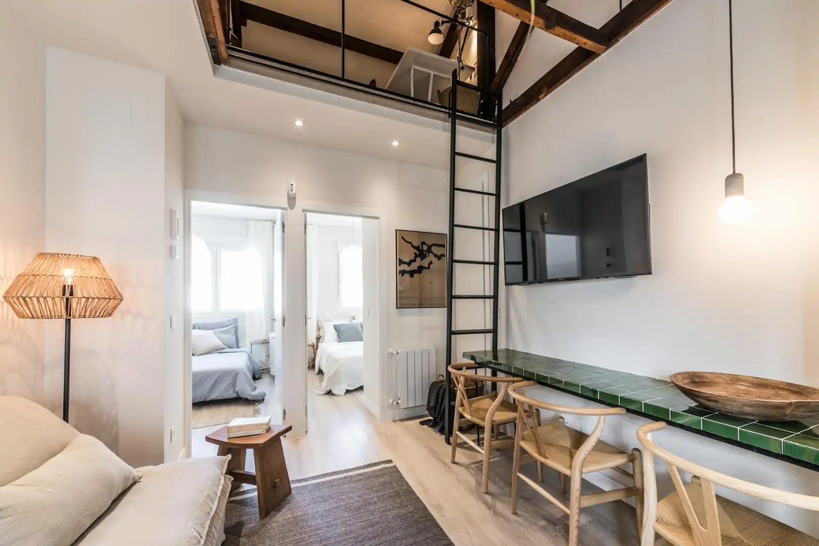 Sala d'estar de Pis de lloguer en  Madrid Capital amb Aire condicionat, Calefacció i Moblat