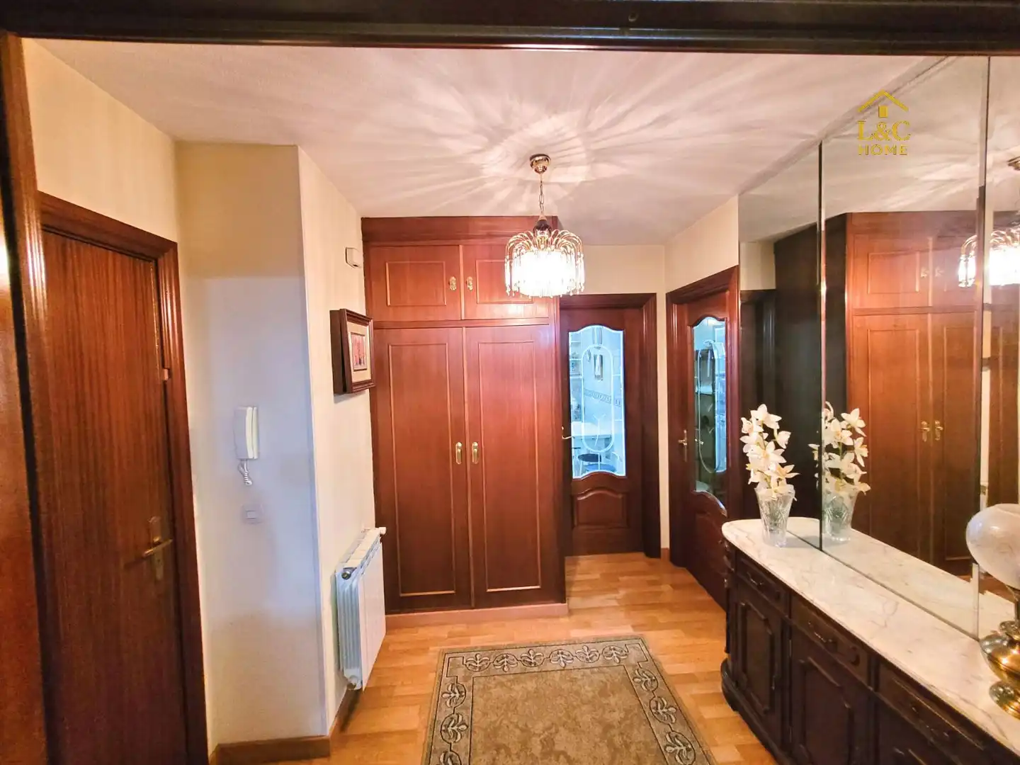 Piso en venta en Madrid con Calefacción, Terraza y Amueblado