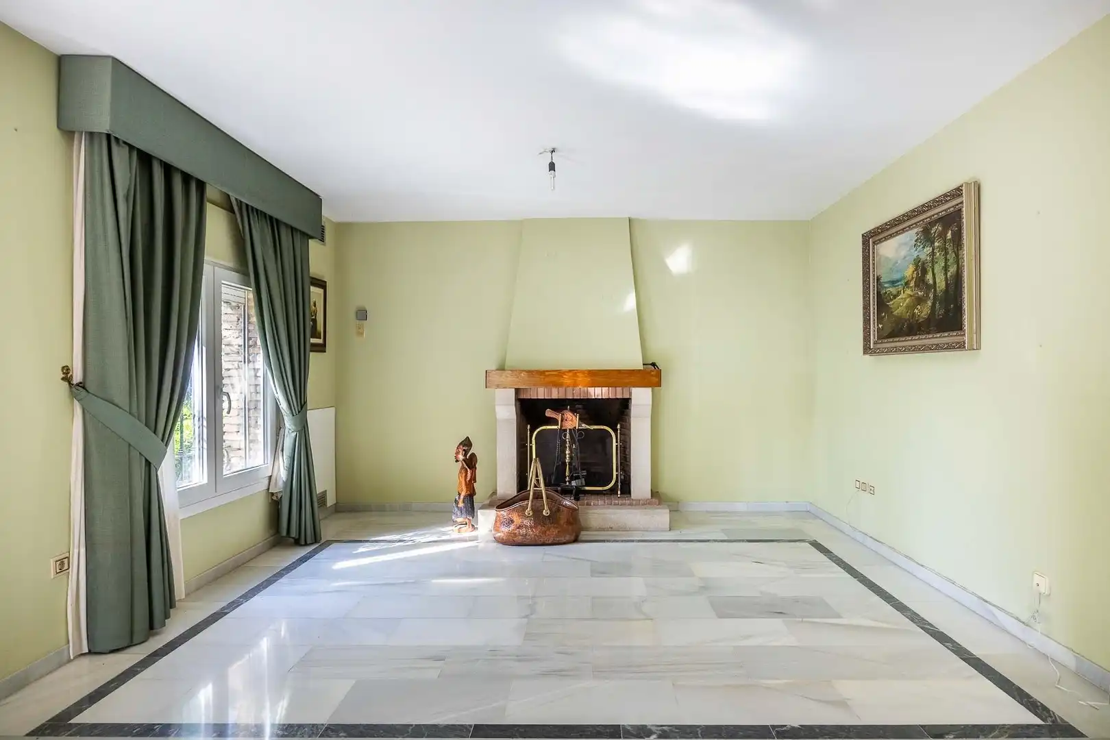 Casa o chalet en venta en Gelves con Jardín privado y Piscina comunitaria