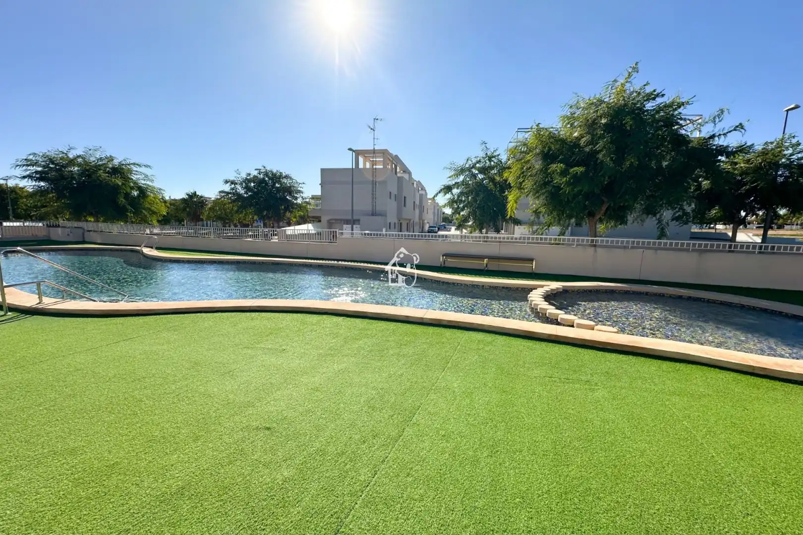 Piscina de Apartament de lloguer en Pilar de la Horadada amb Aire condicionat, Terrassa i Piscina