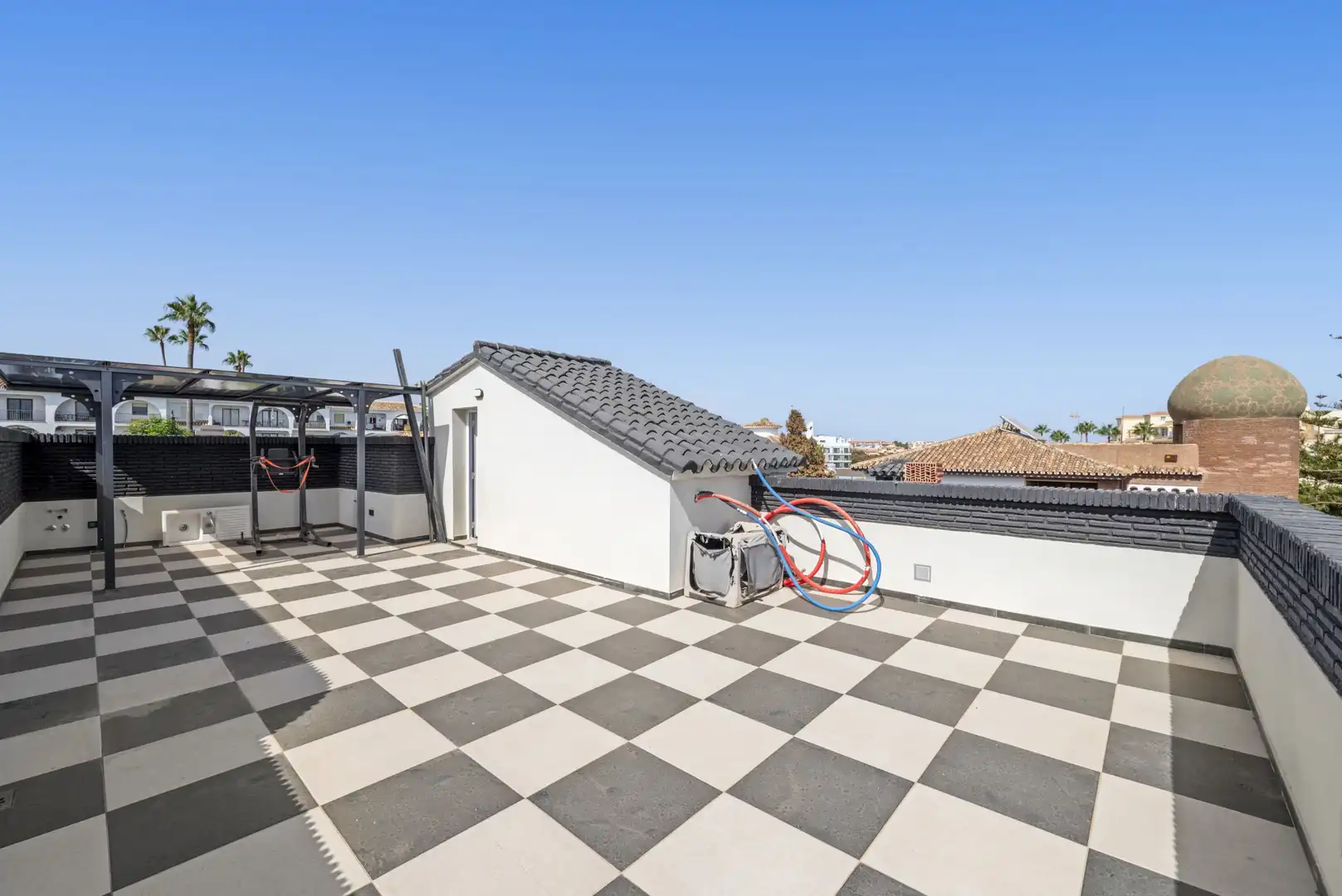 Terrace of Houses for sale in Mijas  with Air Conditioner, Private garden and Terrace