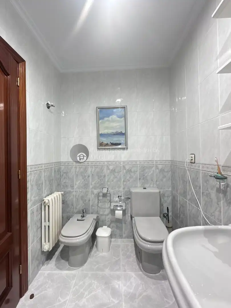 Semi-detached house with garden for sale in Verín, imagen 48