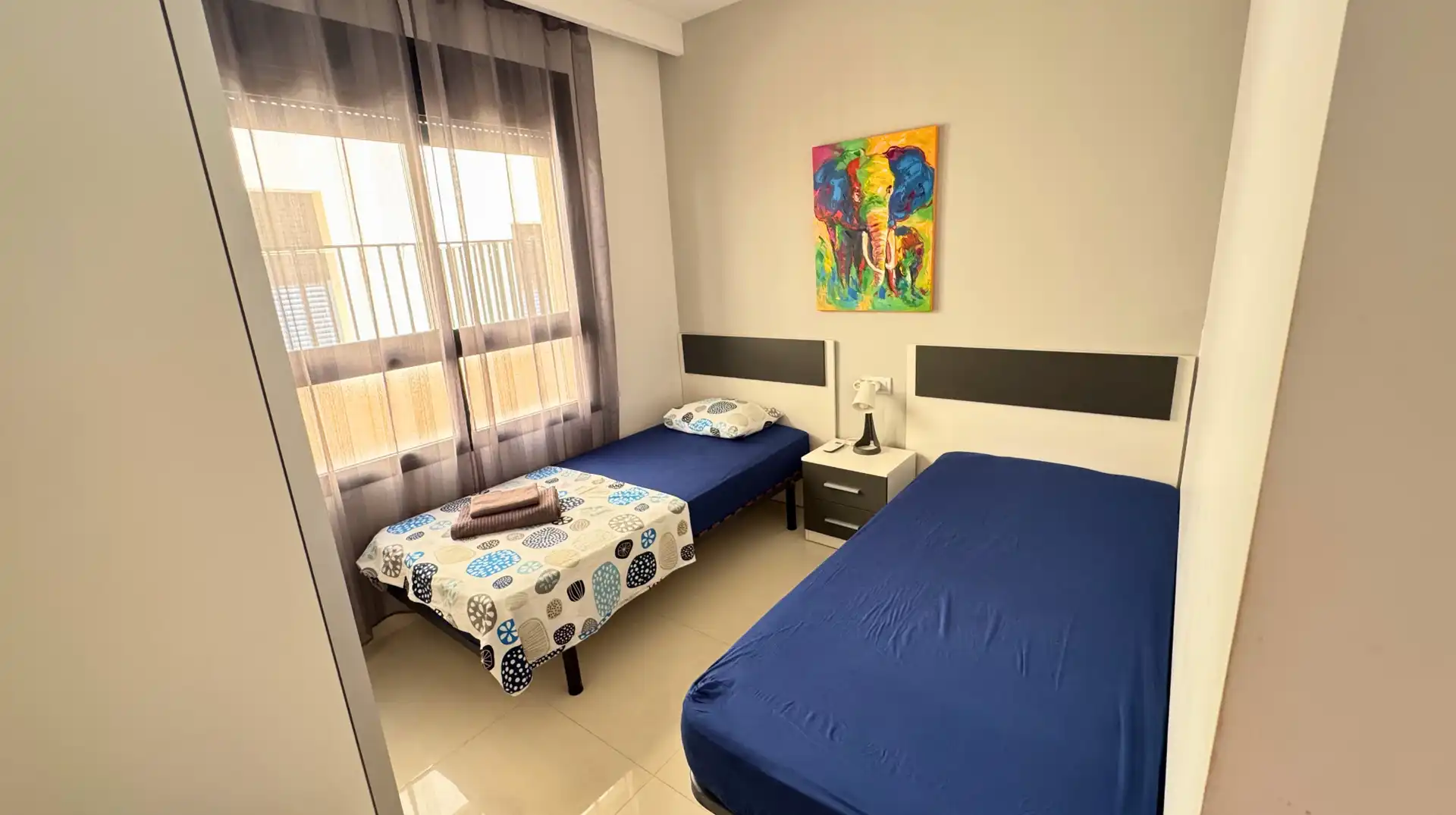 Habitación de Planta baja en venta en Pilar de la Horadada con Aire acondicionado, Terraza y Piscina