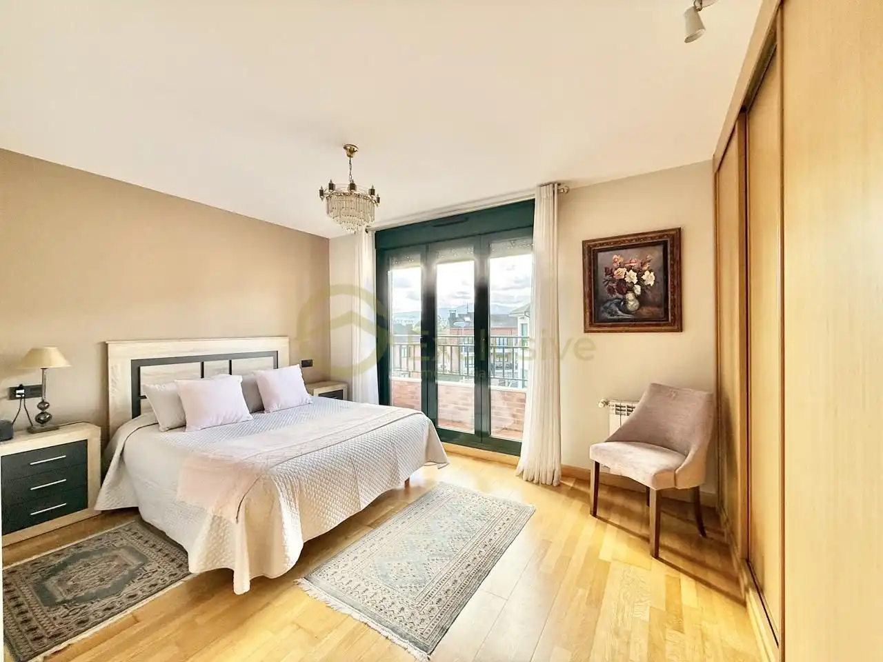 Habitación de Casa o chalet en venta en Avilés con Calefacción, Jardín privado y Parquet