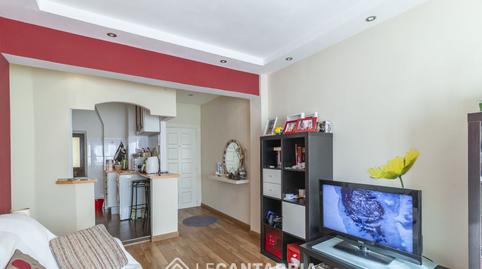 Foto 4 de Pis en venda a Calle Trasmiera, Los Castros, Cantabria