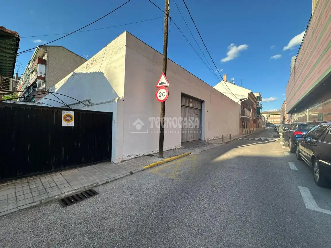 Residencial en venta en Calle Verónica, Veredillas