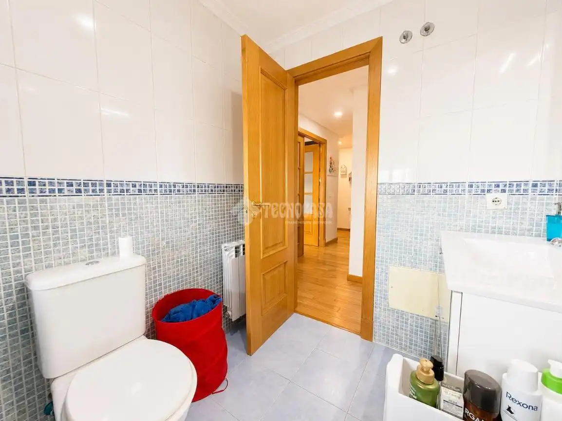 Bathroom of Flat for sale in Seseña  with Storage room