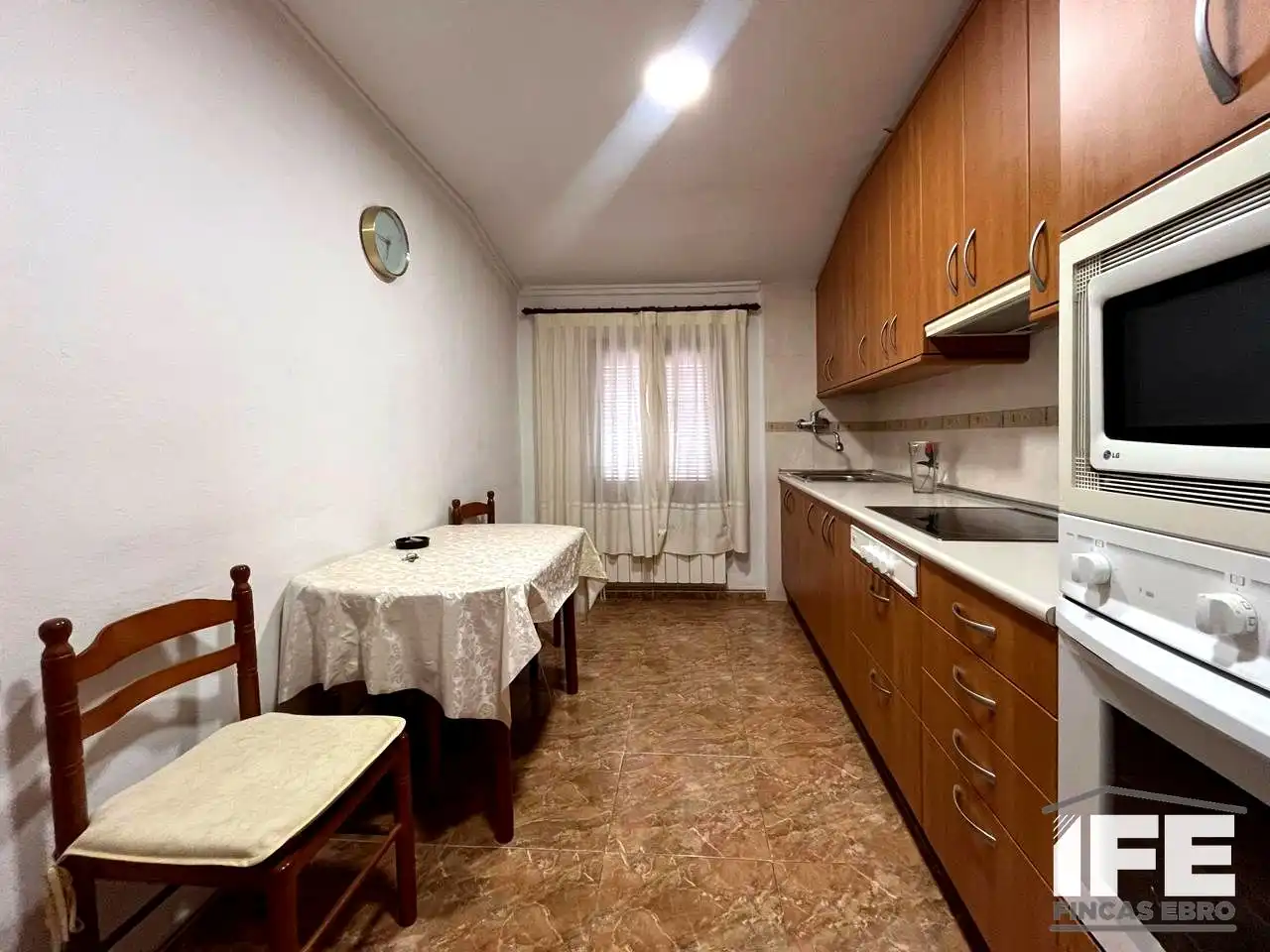 Cuina de Casa o xalet en venda en Torres de Berrellén amb Aire condicionat i Jardí privat