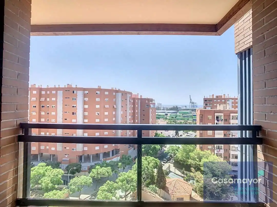 Piso de alquiler en Carrer Nadadora Carmen Soto, 2, Babel