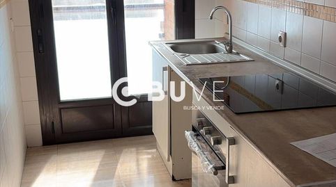 Se vende piso luminoso y totalmente exterior en zona tranquila y bien comunicada de Fuensalida, imatge 3
