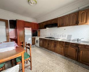 Kitchen of Flat for sale in Lugo Capital  with Heating