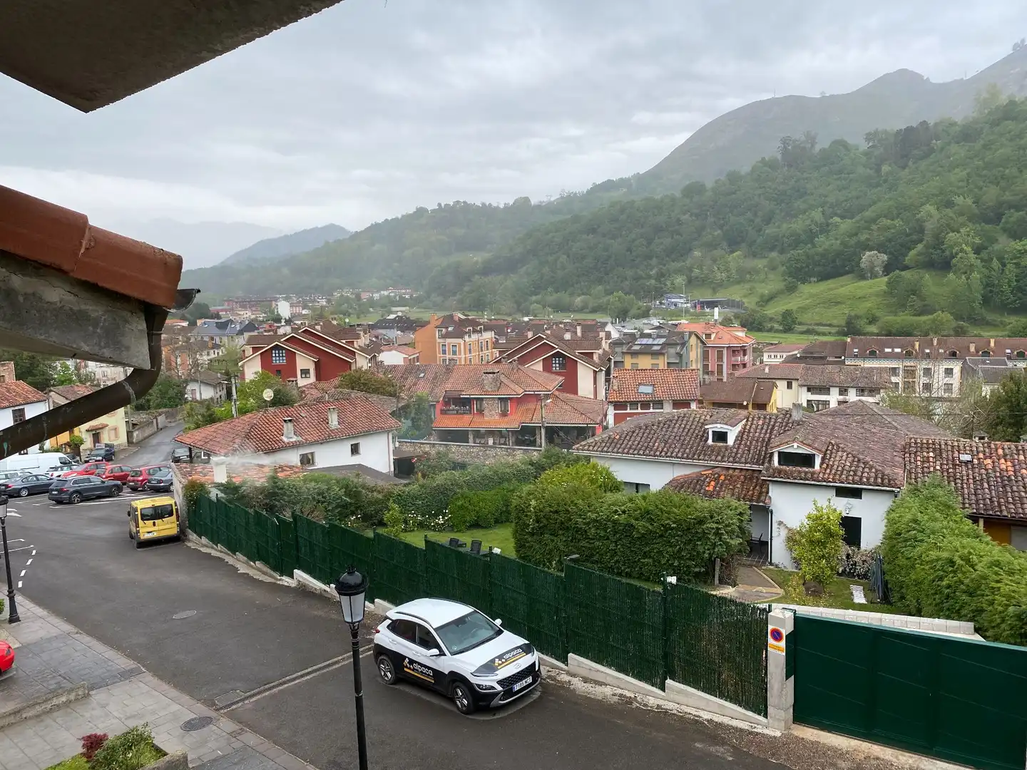 Vista exterior de Casa o xalet en venda en Cangas de Onís amb Calefacció i Traster