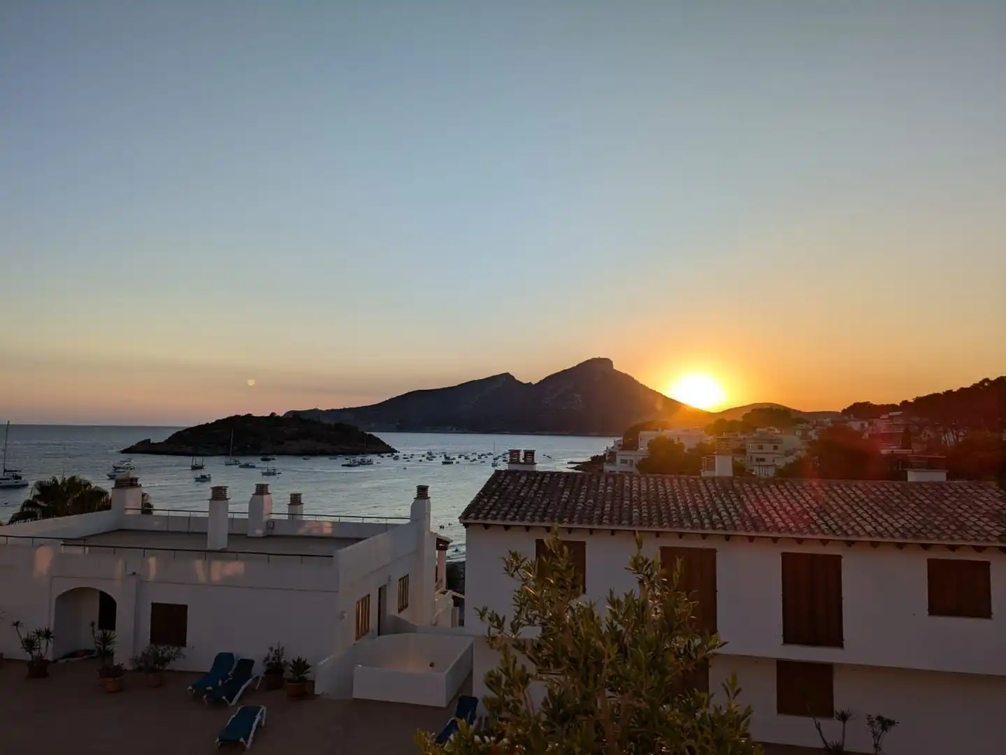 Vista exterior de Apartament en venda en Andratx amb Terrassa, Traster i Piscina comunitària