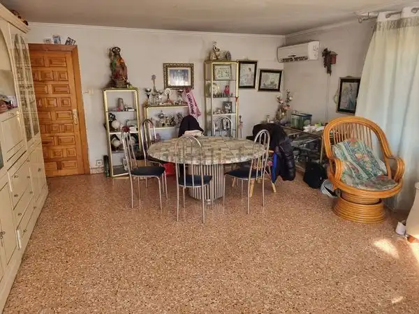 Menjador de Casa o xalet en venda en Zaragoza amb Aire condicionat, Calefacció i Jardí privat