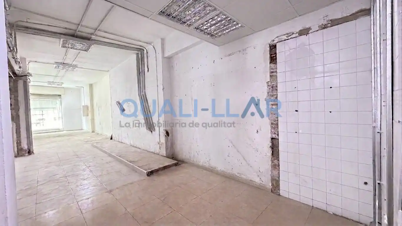Local comercial en venda a calle de Santa Creu, imagen 4