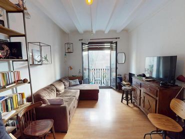 Piso en venta en Carrer junta comerç