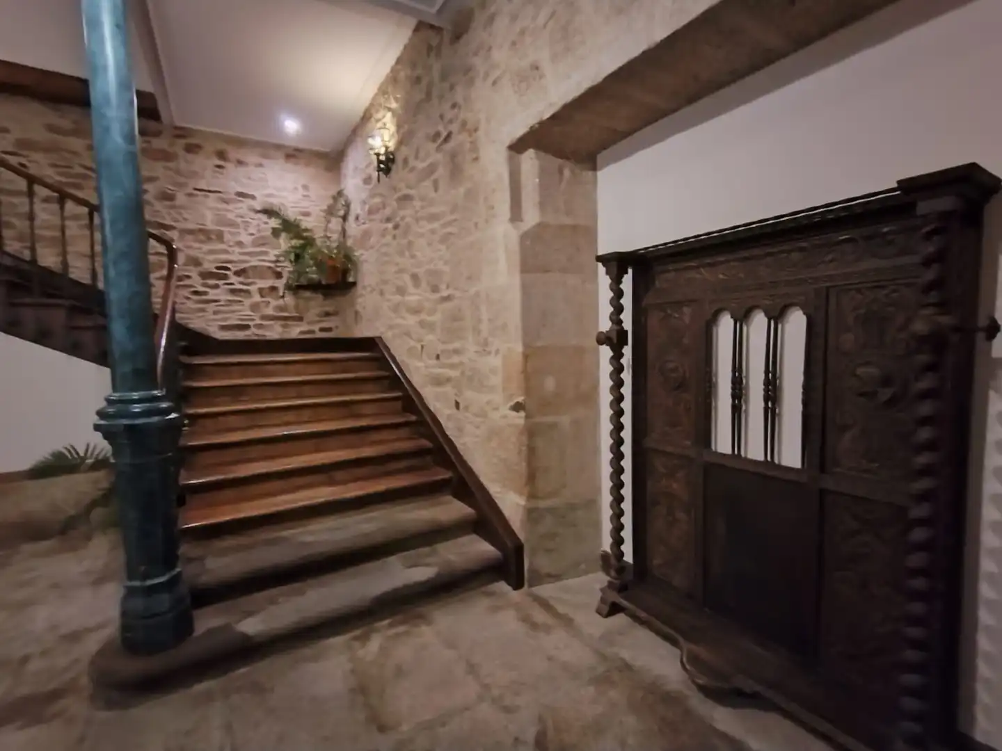 Piso para compartir en Santiago de Compostela  con Calefacción, Parquet y Amueblado