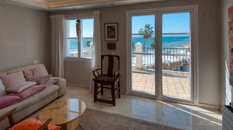 Foto 4 de Casa adosada en venda a Guadalobón, Estepona