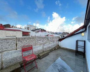 Vista exterior de Àtic de lloguer en Vigo  amb Terrassa